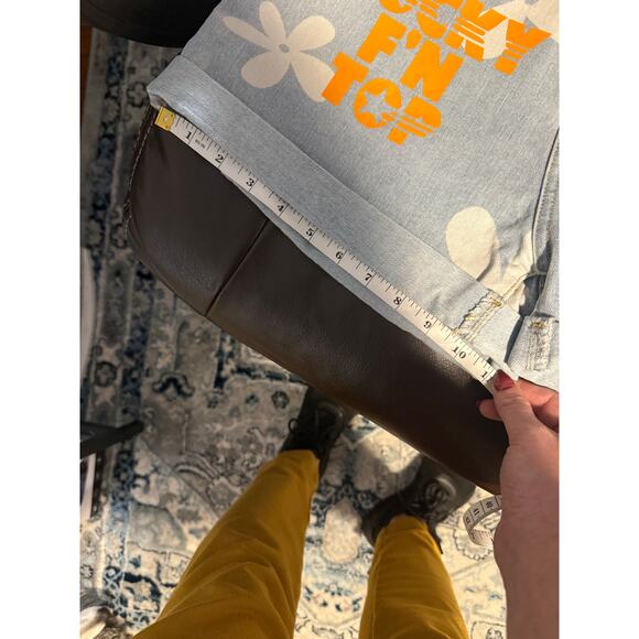 Custom Game Day Shorts, UT Vols Themed High Waisted. - Picture 7 of 8